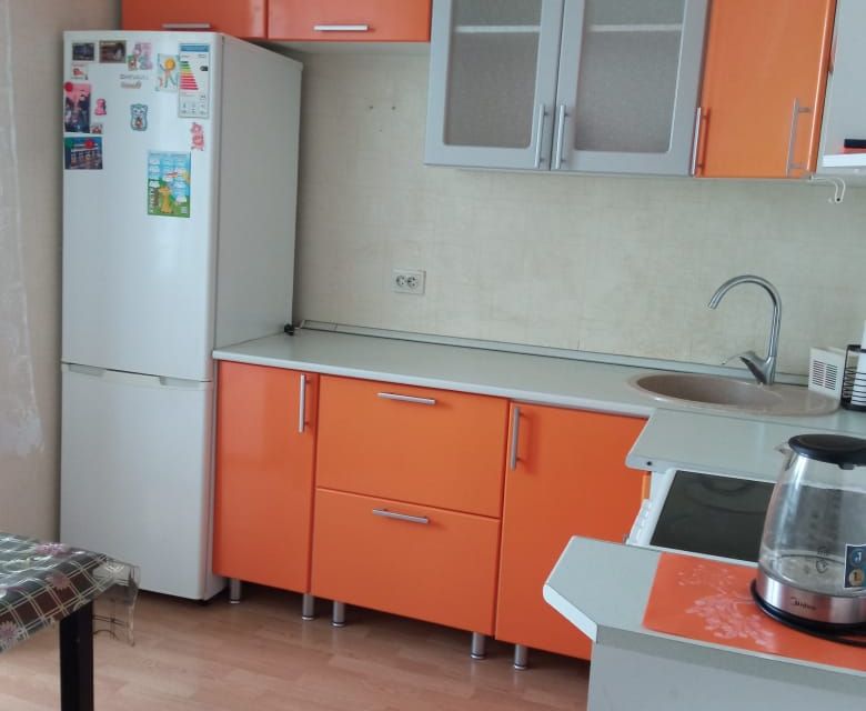 Сдаётся 1-комнатная квартира, 42.2 м²