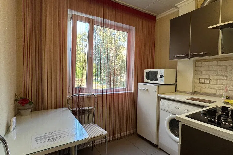 Сдаётся 2-комнатная квартира, 45 м²