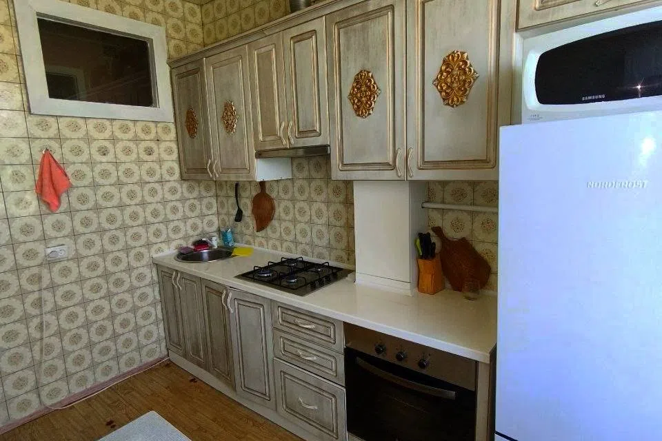 Сдаётся 3-комнатная квартира, 87 м²
