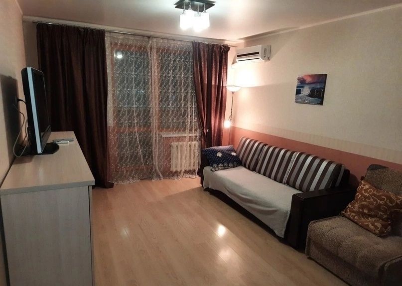 Сдаётся 1-комнатная квартира, 50 м²