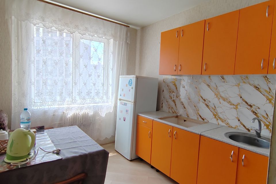 Сдаётся 1-комнатная квартира, 37 м²