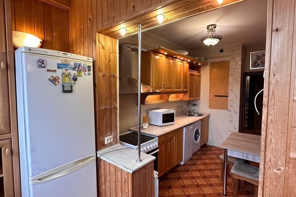 Сдаётся 2-комнатная квартира, 70 м²