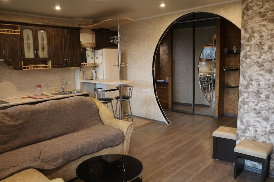 Сдаётся 2-комнатная квартира, 54 м²