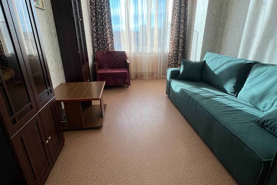 Сдаётся 1-комнатная квартира, 35 м²