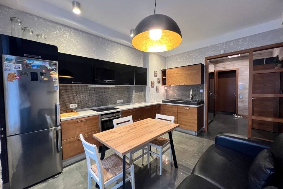 Сдаётся 1-комнатная квартира, 50 м²