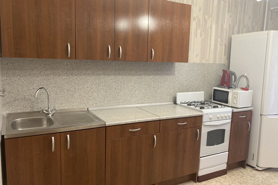 Сдаётся 1-комнатная квартира, 46 м²