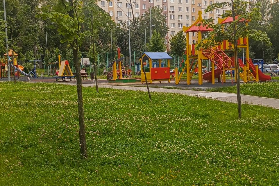 Сдаётся 1-комнатная квартира, 37 м²