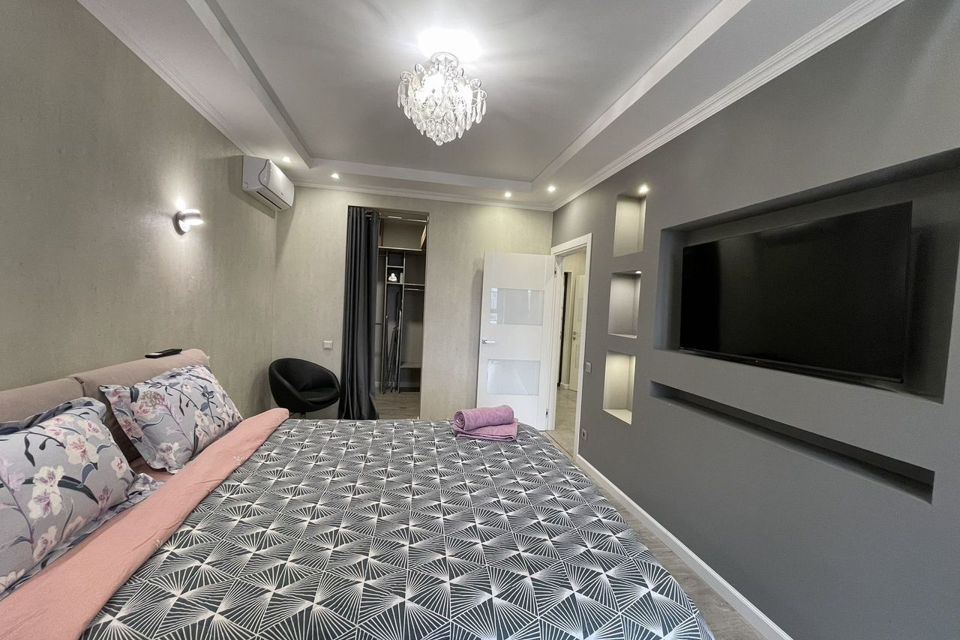 Сдаётся 1-комнатная квартира, 49 м²