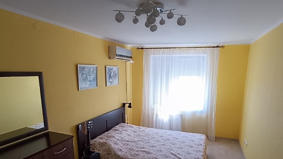Сдаётся 1-комнатная квартира, 42 м²
