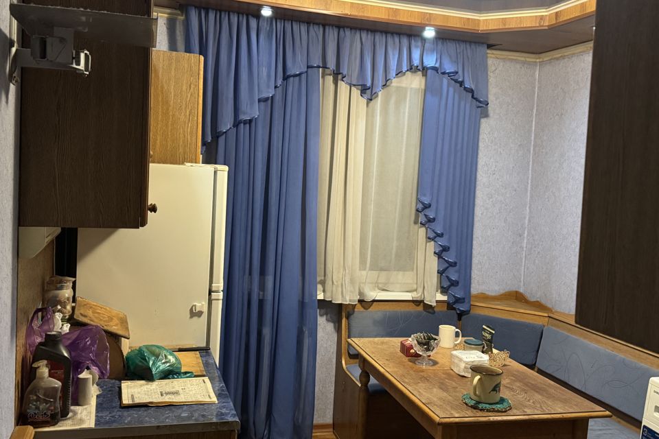 Сдаётся 3-комнатная квартира, 64.7 м²