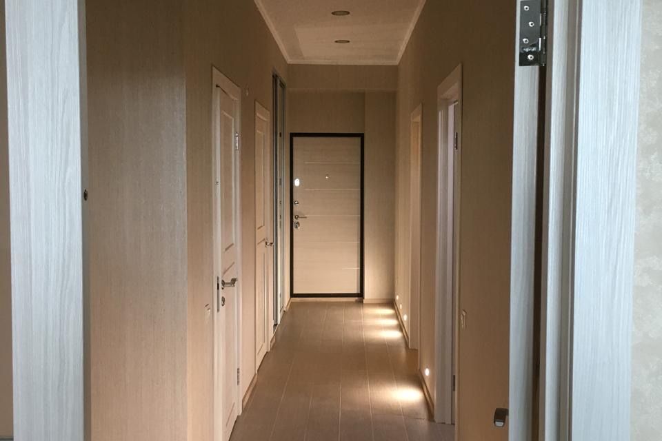 Сдаётся 3-комнатная квартира, 87 м²
