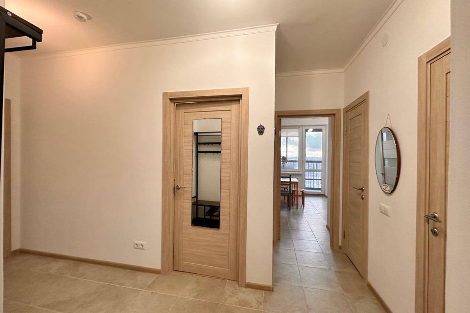 Сдаётся 2-комнатная квартира, 65 м²