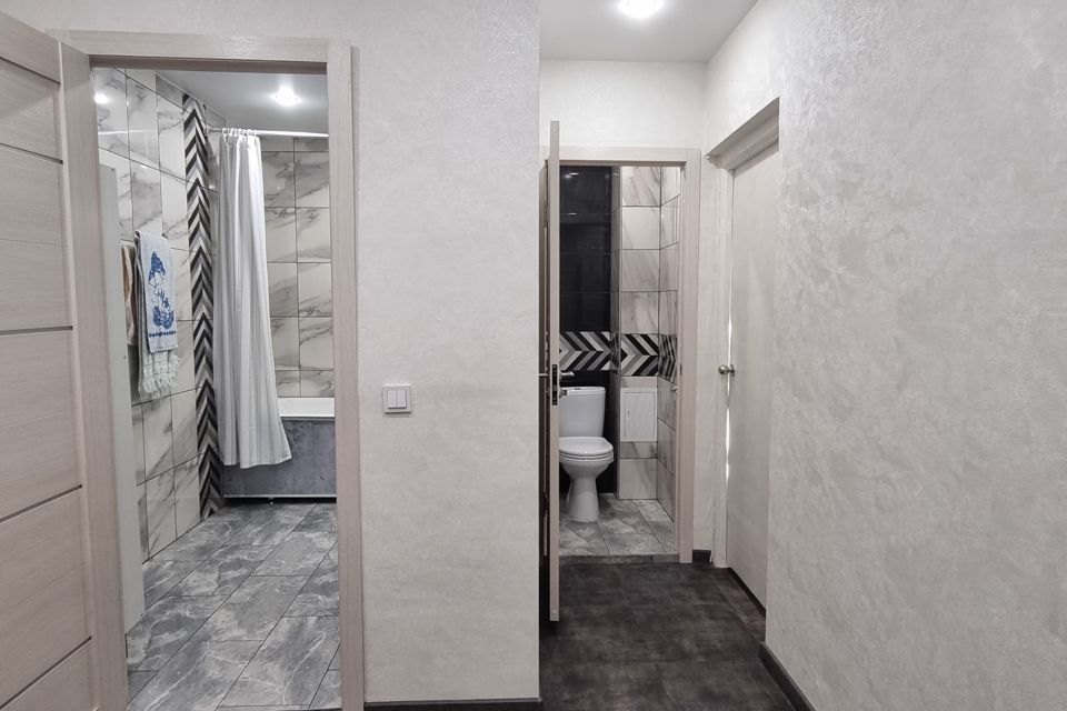 Сдаётся 2-комнатная квартира, 60 м²
