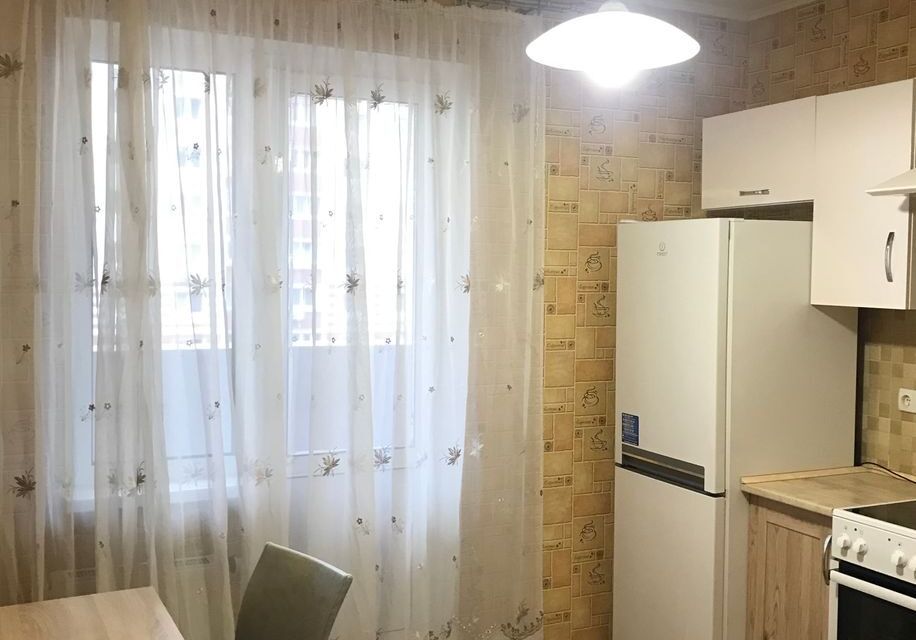 Сдаётся 1-комнатная квартира, 38 м²