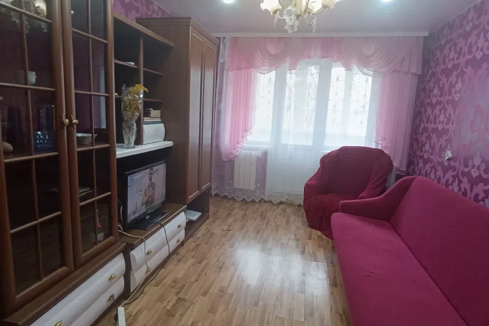 Сдаётся 2-комнатная квартира, 55 м²