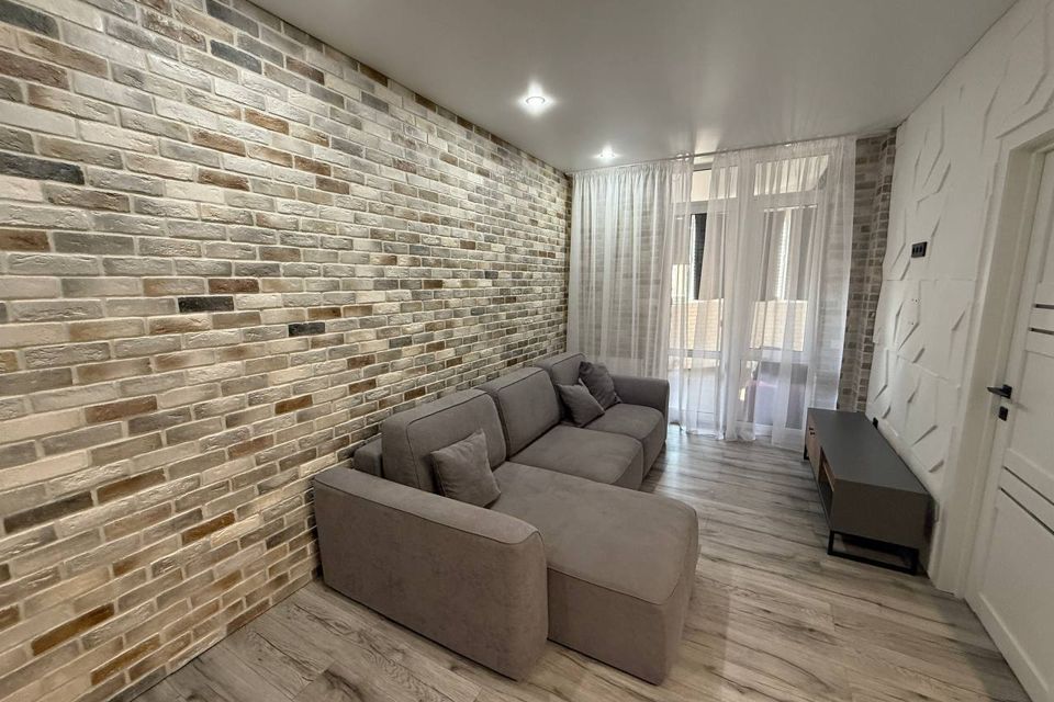 Сдаётся 1-комнатная квартира, 60 м²