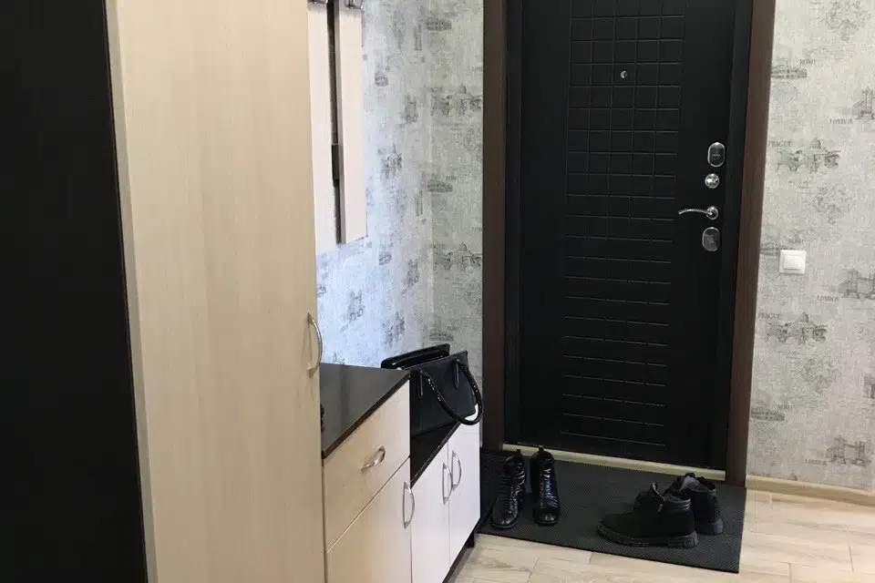 Сдаётся 2-комнатная квартира, 62 м²