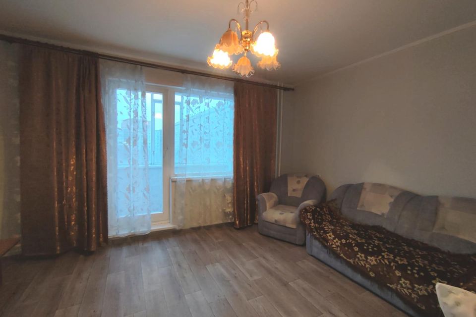 Сдаётся 1-комнатная квартира, 42 м²