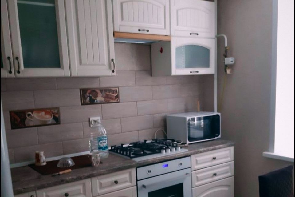 Сдаётся 2-комнатная квартира, 57 м²