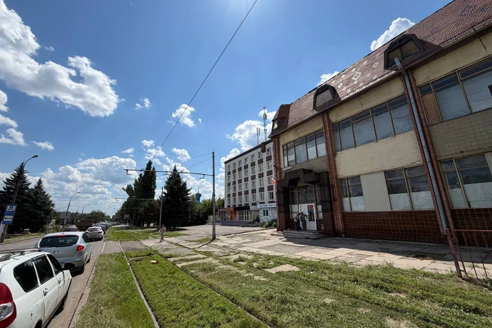 Сдаётся торговое помещение, 3600 м²