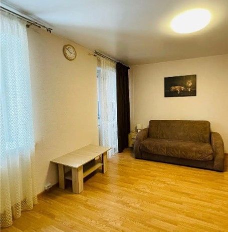 Сдаётся 1-комнатная квартира, 35 м²