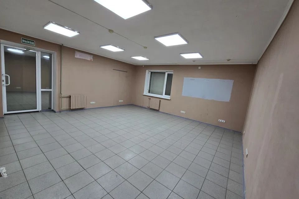 Сдаётся помещение своб. назначения, 76 м²