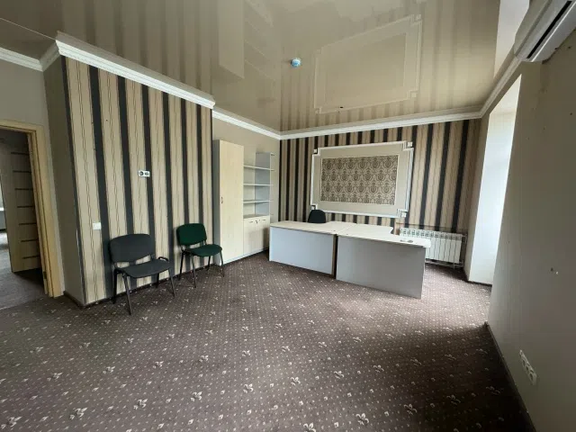 Сдаётся офис, 100 м²