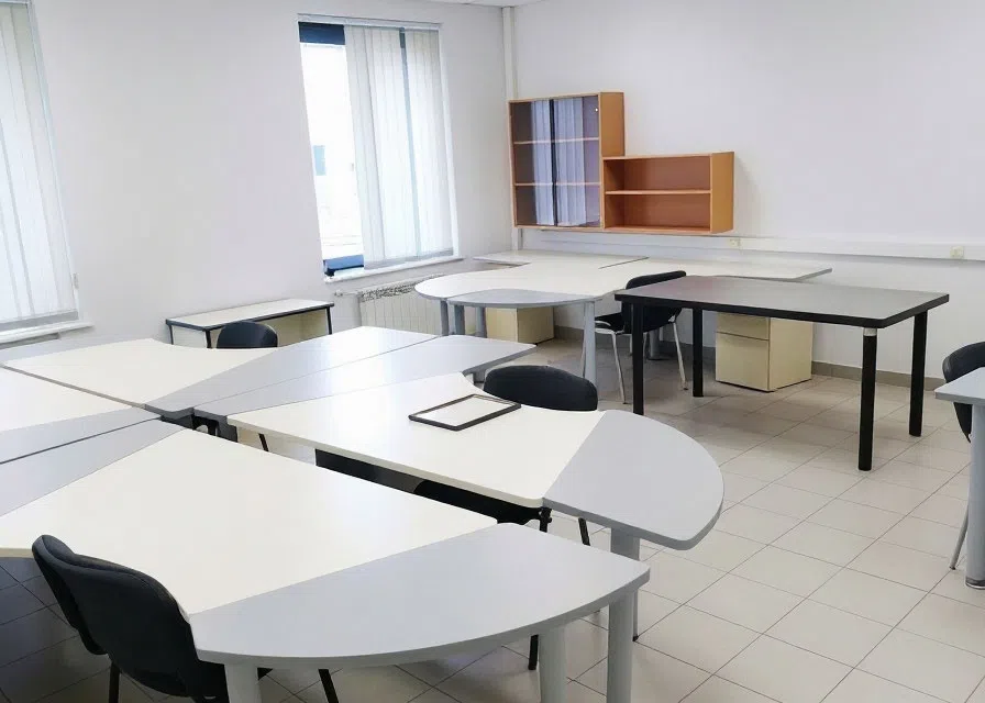 Сдаётся офис, 600 м²