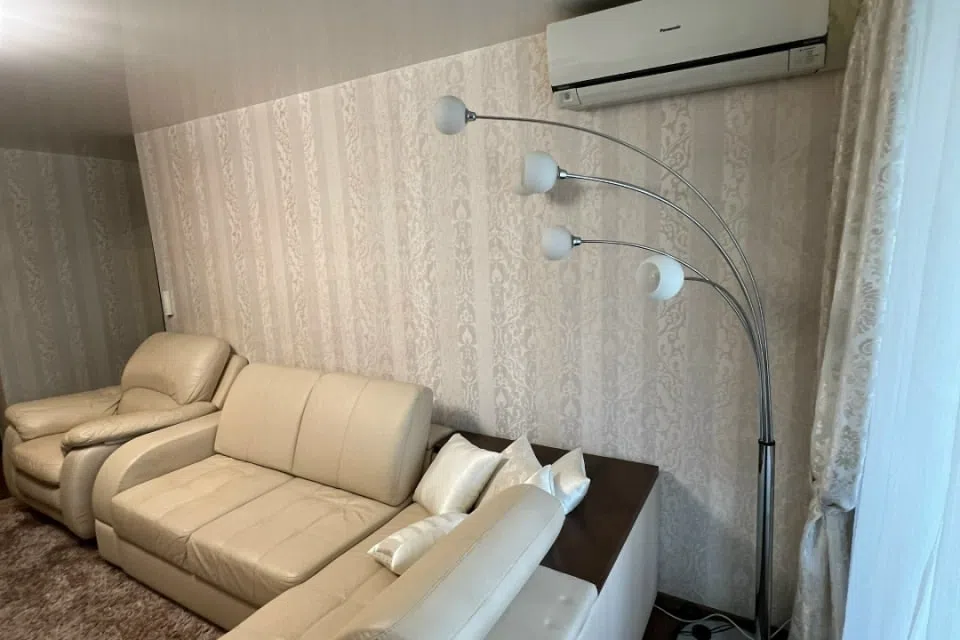 Сдаётся 1-комнатная квартира, 35 м²