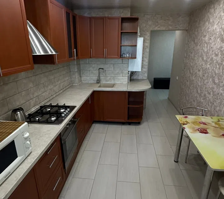 Сдаётся 1-комнатная квартира, 40 м²