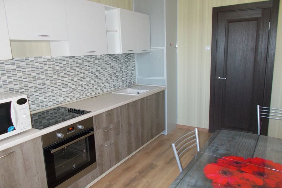 Сдаётся 2-комнатная квартира, 54 м²