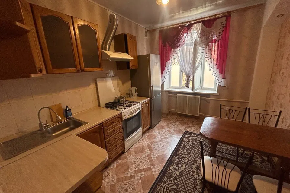 Сдаётся 3-комнатная квартира, 79 м²