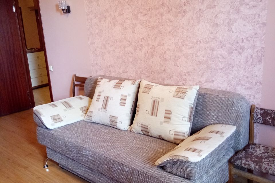 Сдаётся 2-комнатная квартира, 62.5 м²