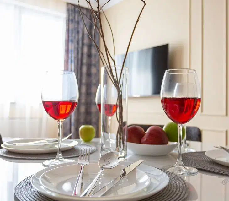 Сдаётся 1-комнатная квартира, 51 м²