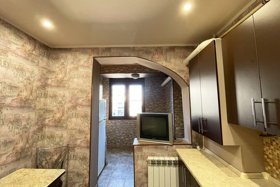 Сдаётся 2-комнатная квартира, 42 м²