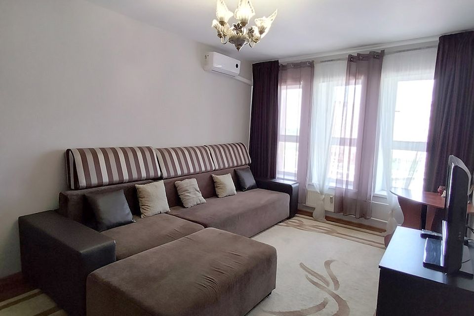 Сдаётся 1-комнатная квартира, 41 м²