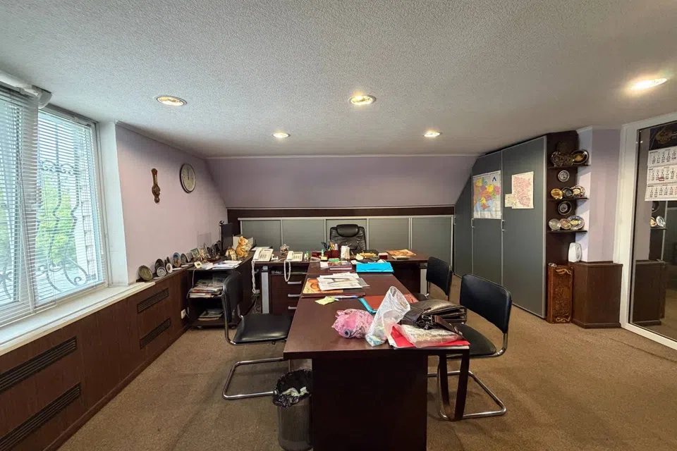 Сдаётся офис, 121 м²