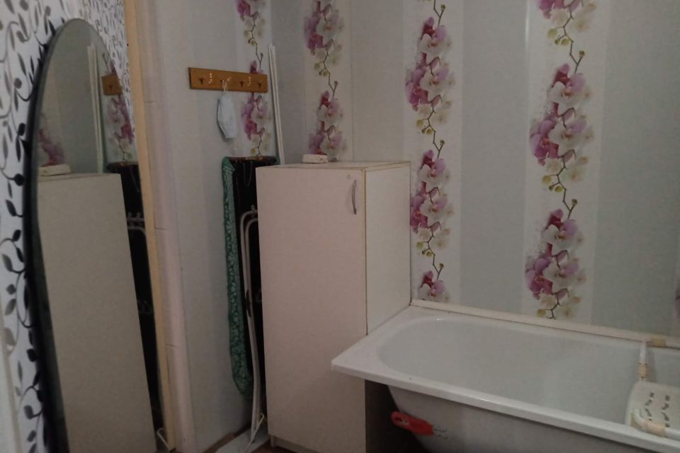 Сдаётся 1-комнатная квартира, 48 м²