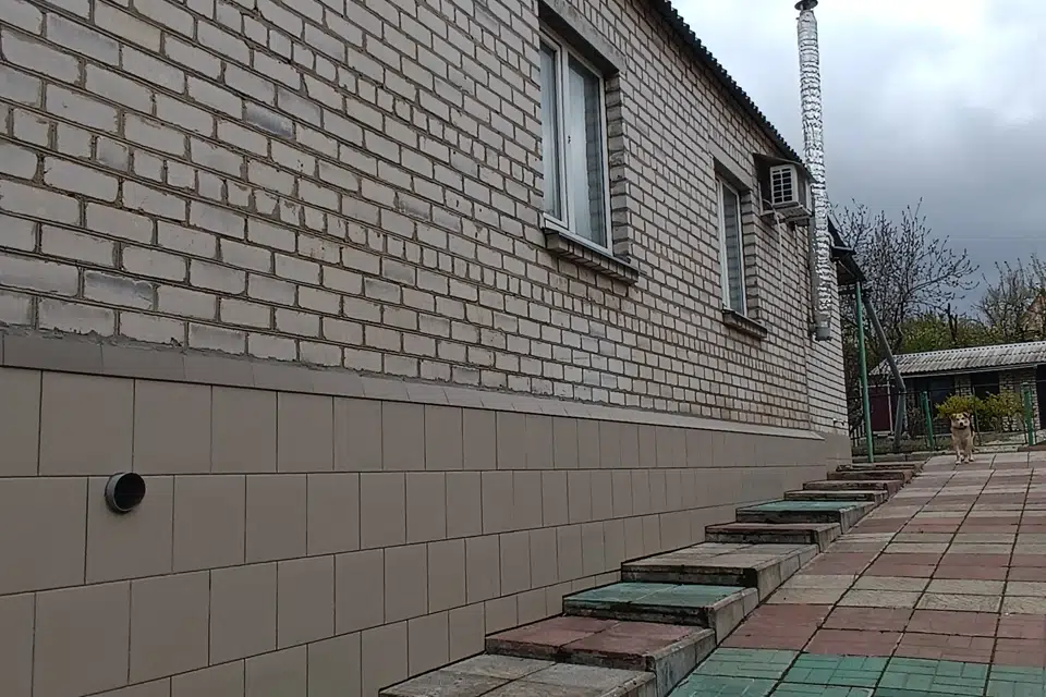 Сдаётся 1-этажный дом, 100 м²