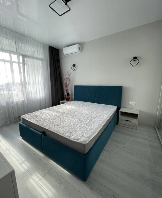 Сдаётся 2-комнатная квартира, 58 м²