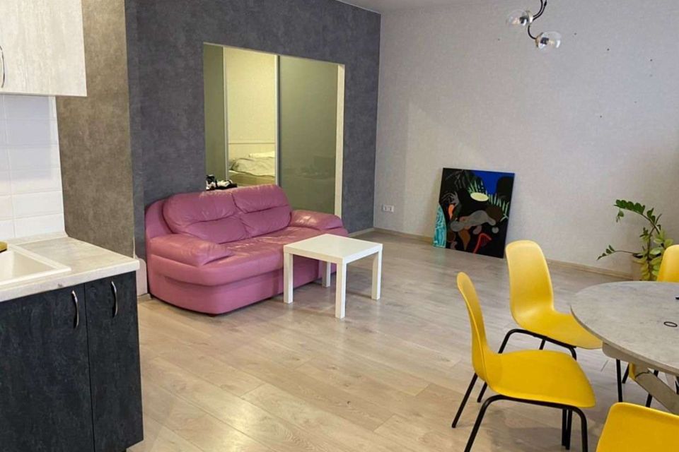 Сдаётся 1-комнатная квартира, 46 м²