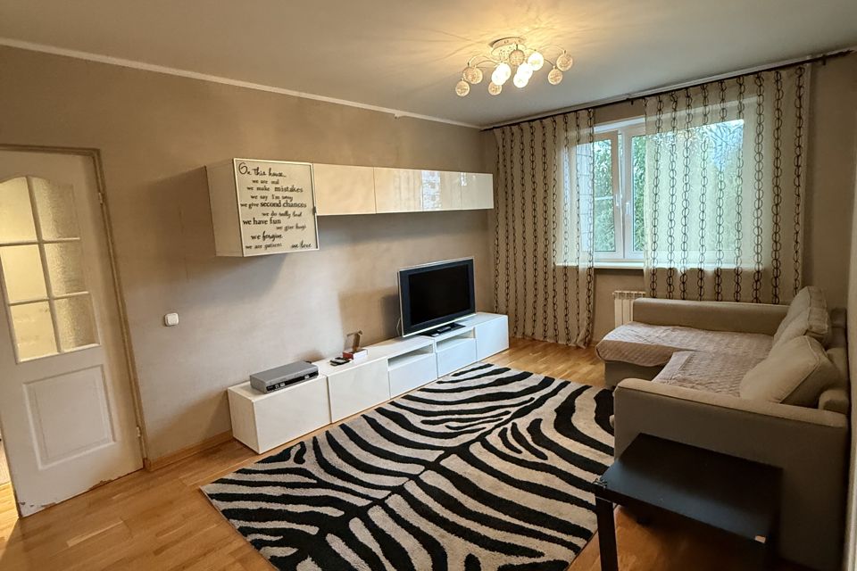 Сдаётся 3-комнатная квартира, 74 м²
