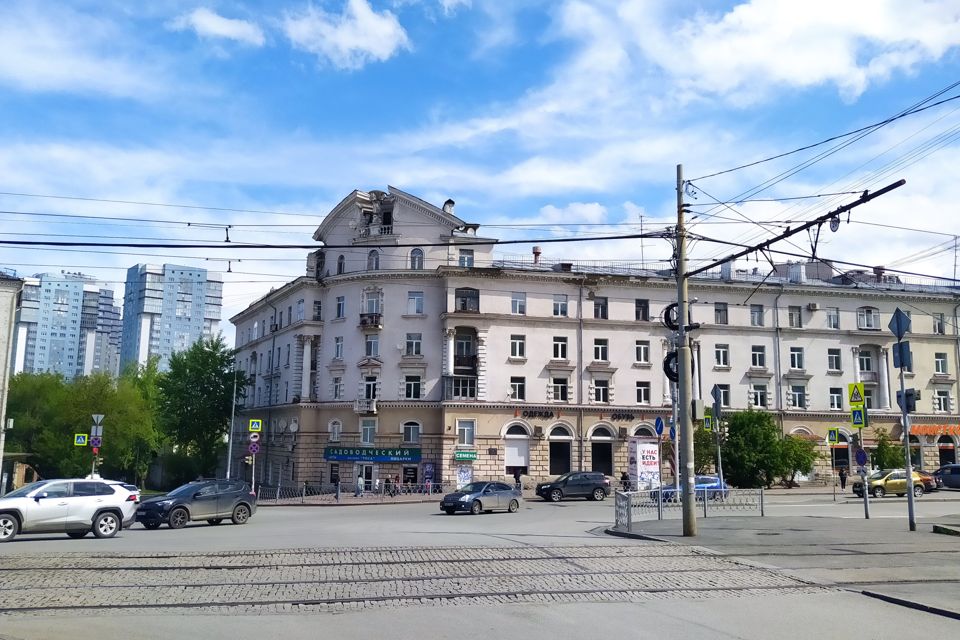 Сдаётся 2-комнатная квартира, 60 м²