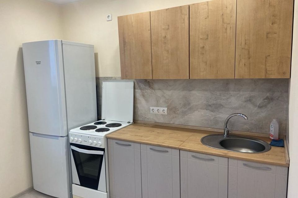 Сдаётся 1-комнатная квартира, 38 м²