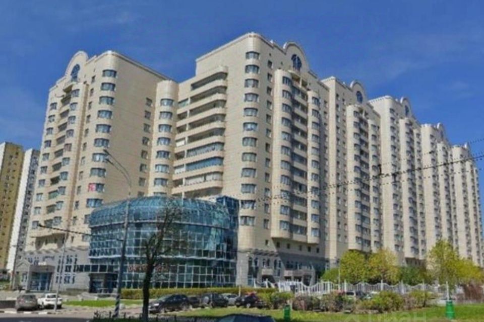 Сдаётся 4-комнатная квартира, 170 м²