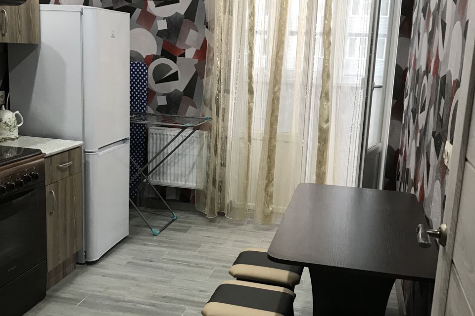 Сдаётся 1-комнатная квартира, 36 м²