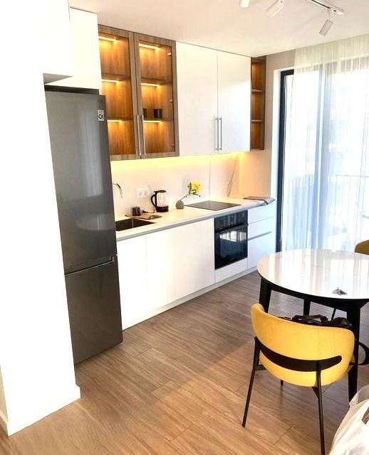 Сдаётся 1-комнатная квартира, 40 м²