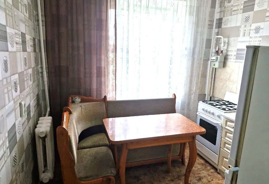 Сдаётся 1-комнатная квартира, 39 м²