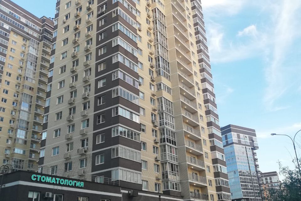 Сдаётся 1-комнатная квартира, 42 м²