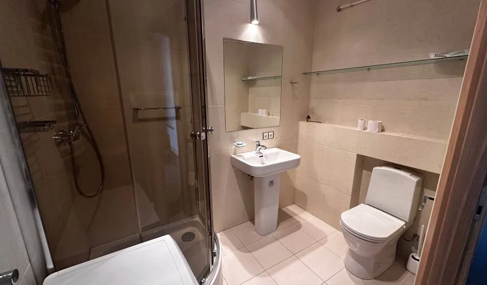 Сдаётся 3-комнатная квартира, 111 м²